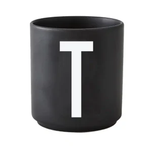 Hrnek s písmenem T, black Přímo Od Výrobce