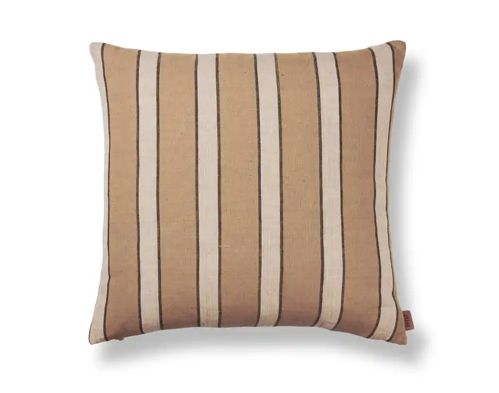 Polštář Brown Cotton Lines Hit Sezóny