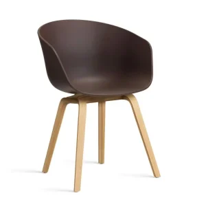Židle AAC 22 Lacquered Oak Veneer, raisin Nová Kolekce