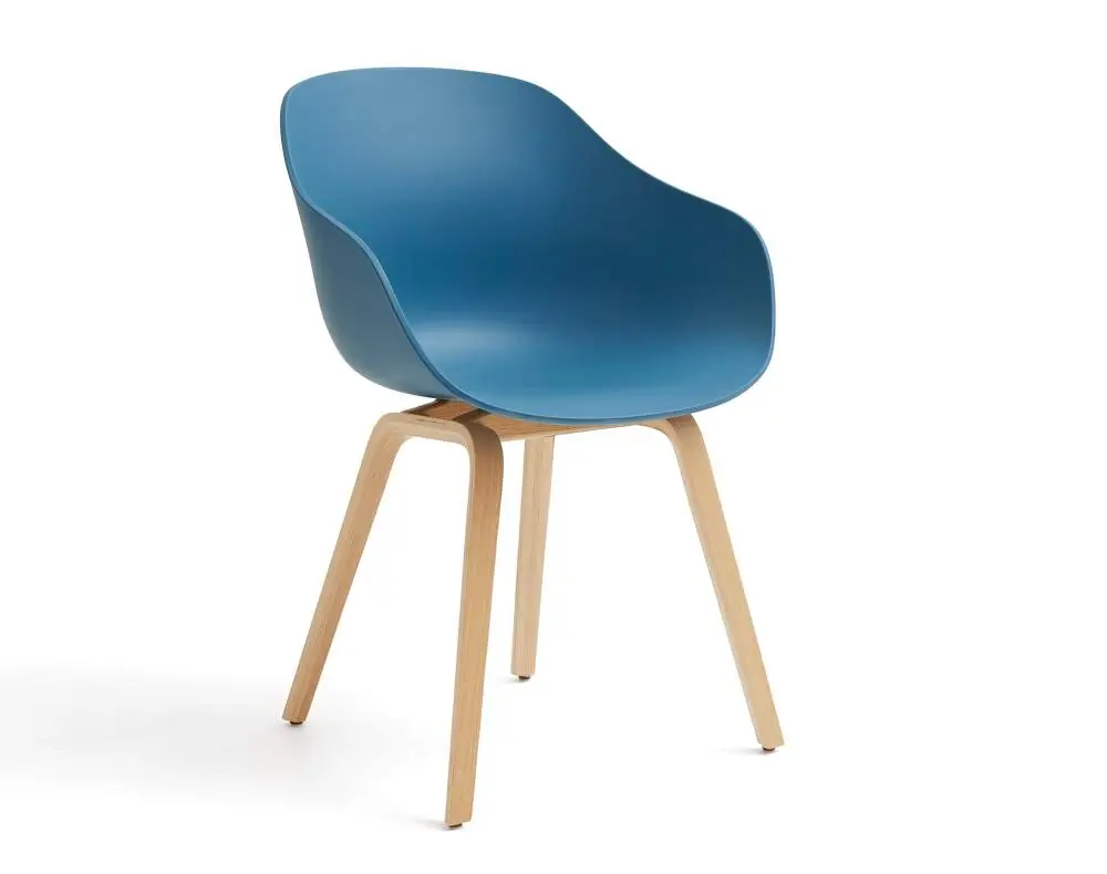 Nejprodávanější Židle AAC 222 Lacquered Oak Veneer, azure blue