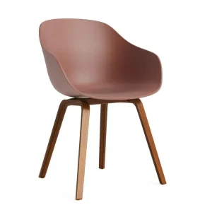 Židle AAC 222 Lacquered Walnut Veneer, soft brick Značkový