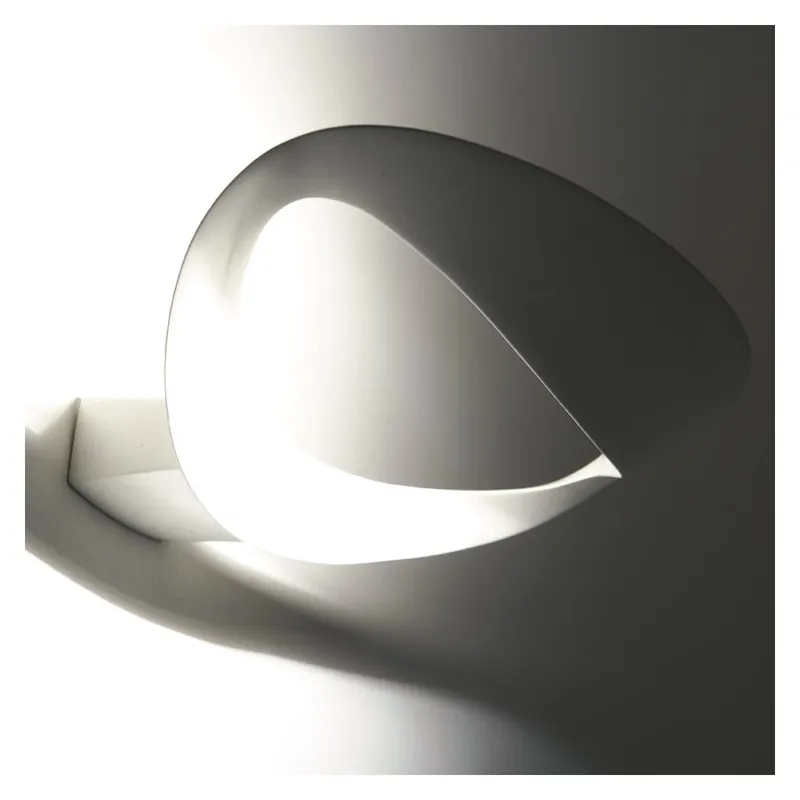 Artemide Mesmeri LED, designová nástěnná lampa, 28W LED 2700K stmívatelná, bílá, šířka 34cm Finální Výprodej