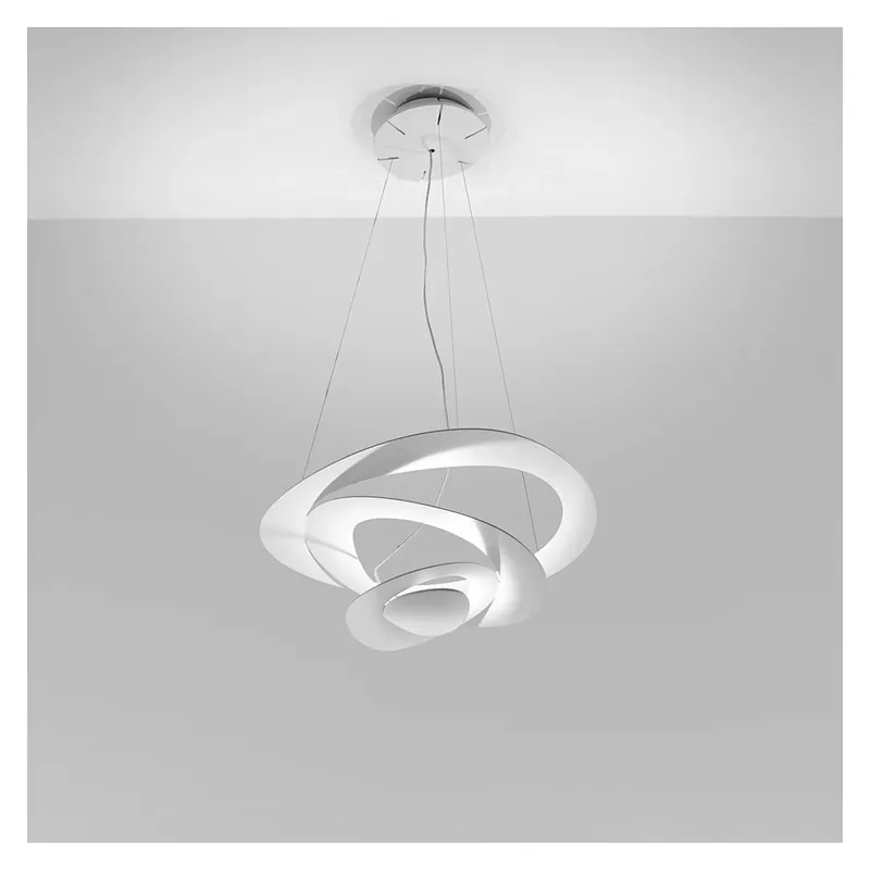 Aktuální Artemide Pirce mini sospensione LED, bílé designové závěsné svítidlo, 44W LED 3000K, 67x69cm
