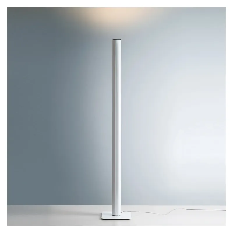 Top Prodej Artemide Ilio, bílá stojací lampa pro nepřímé osvětlení, 39W LED 3000K, 175cm
