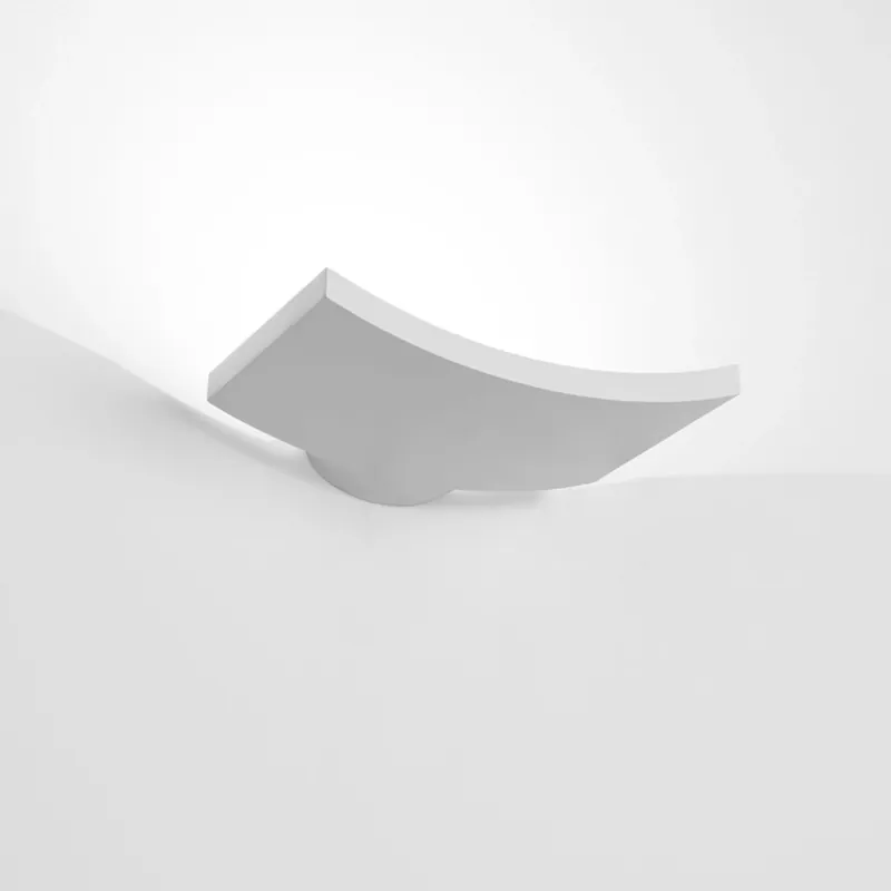 Finální Výprodej Artemide Microsurf White, nástěnné svítidlo pro nepřímé osvětelní, 25W LED 3000K, šířka 20cm