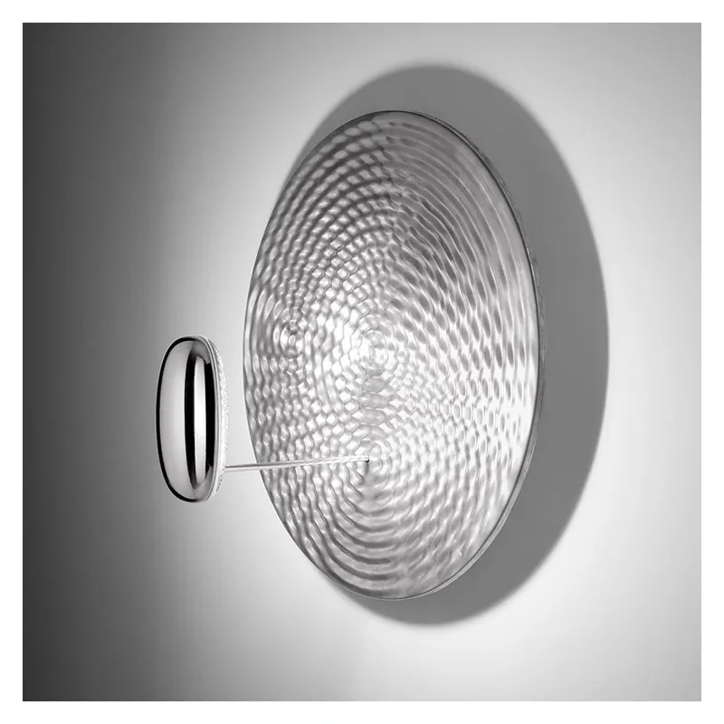 Cenově Výhodný Artemide Droplet mini, designové svítidlo, 1x29W LED 2700K stmívatelné, chrom-hliník, prům. 60cm