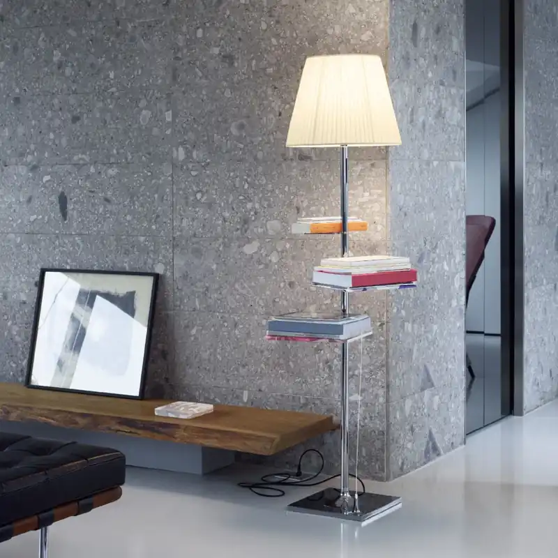 Flos Bibliotheque Nationale, stojací lampa s difusorem ze světle hnědé látky, design Philippe Starck, 1x150W E27, 150cm Cenová Bomba