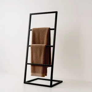 Žebřík na ručníky-černá barva KS-41/115x50x30 cm Odeslání Ihned